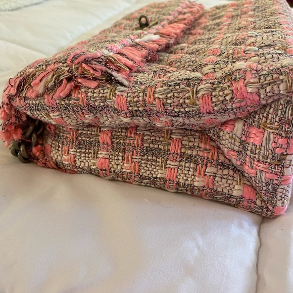 Kurt Geiger Pink Tweed Shoulder Bag with Chain - Picture 7 of 12